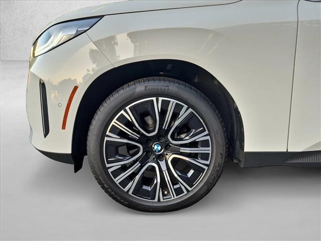 2026 BMW X3 30 - Photo 24