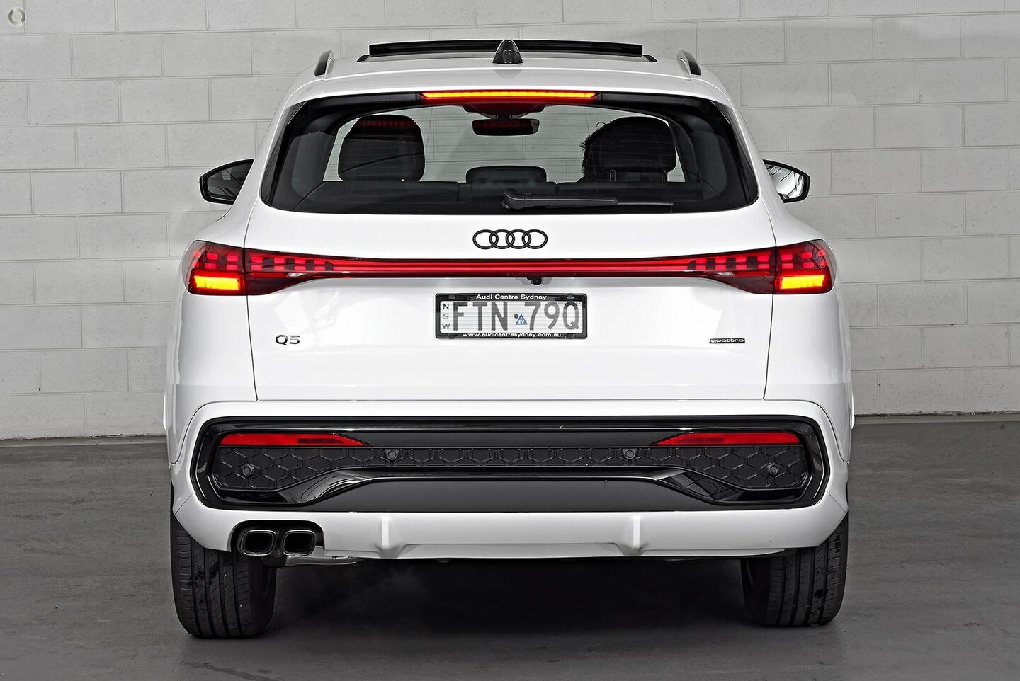 Image about Audi Q5 SUV TDI quattro 150 kW