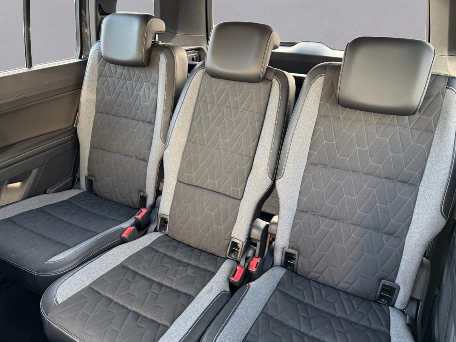 Volkswagen Touran – Bild 13