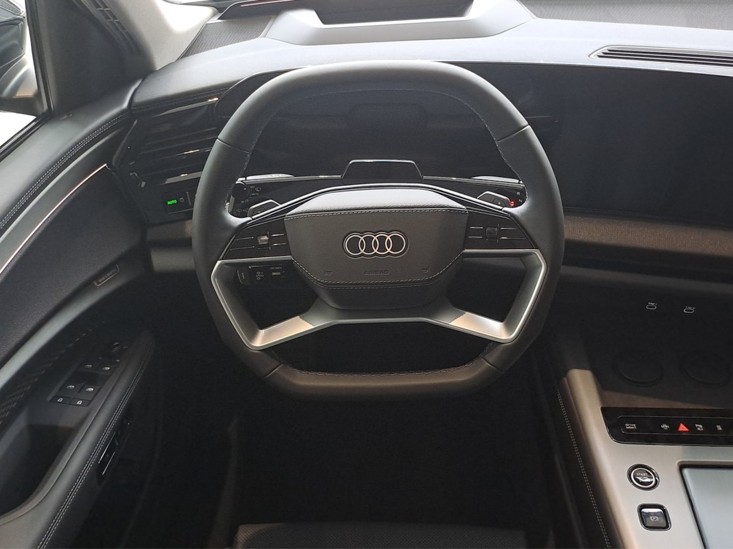 Bild über Audi Q7 SUV TDI quattro 220 kW tiptronic - für weitere Informationen kontaktieren Sie den Audi Partner