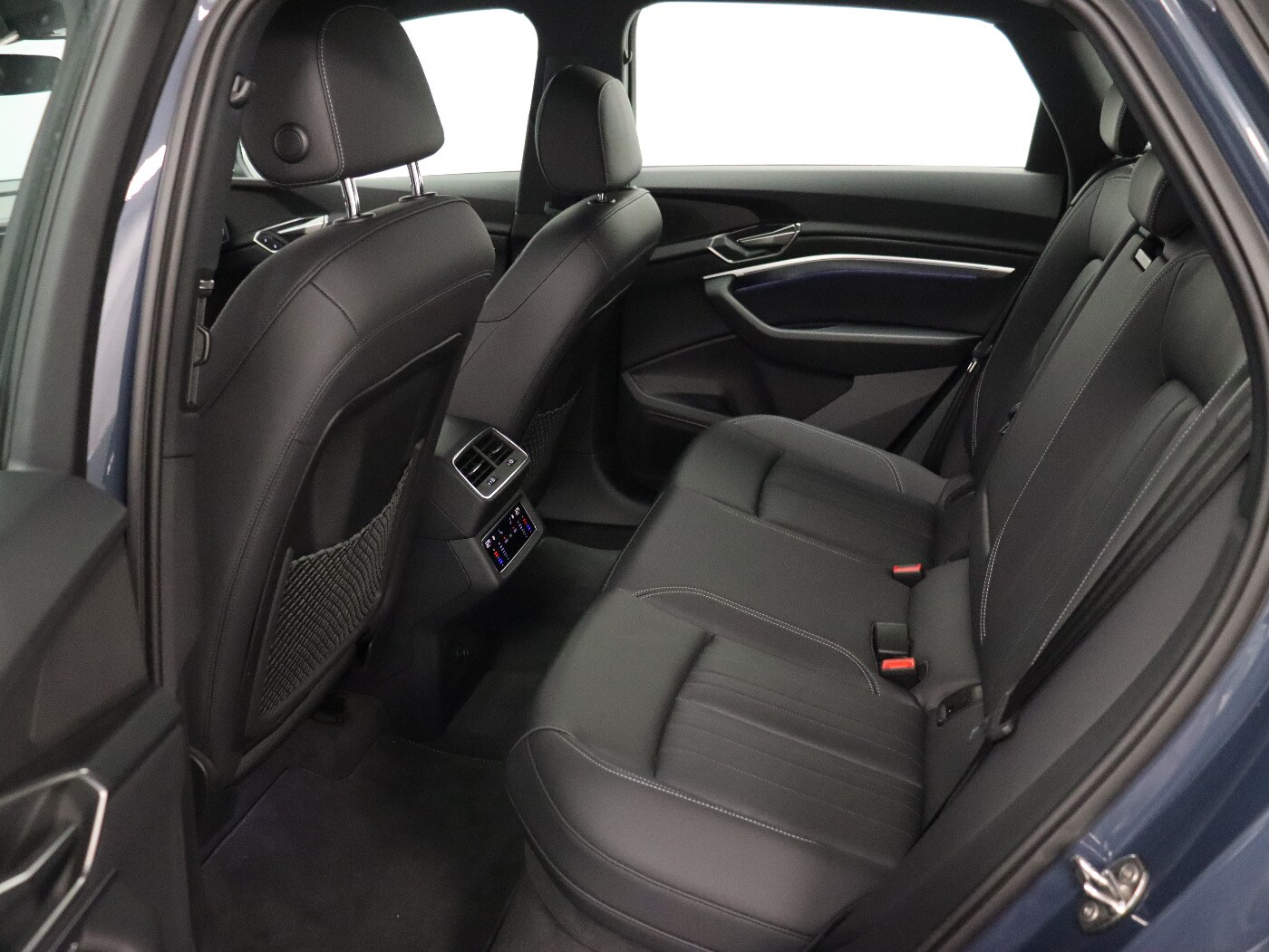Image about Audi Q8 e-tron S line 55 e-tron quattro