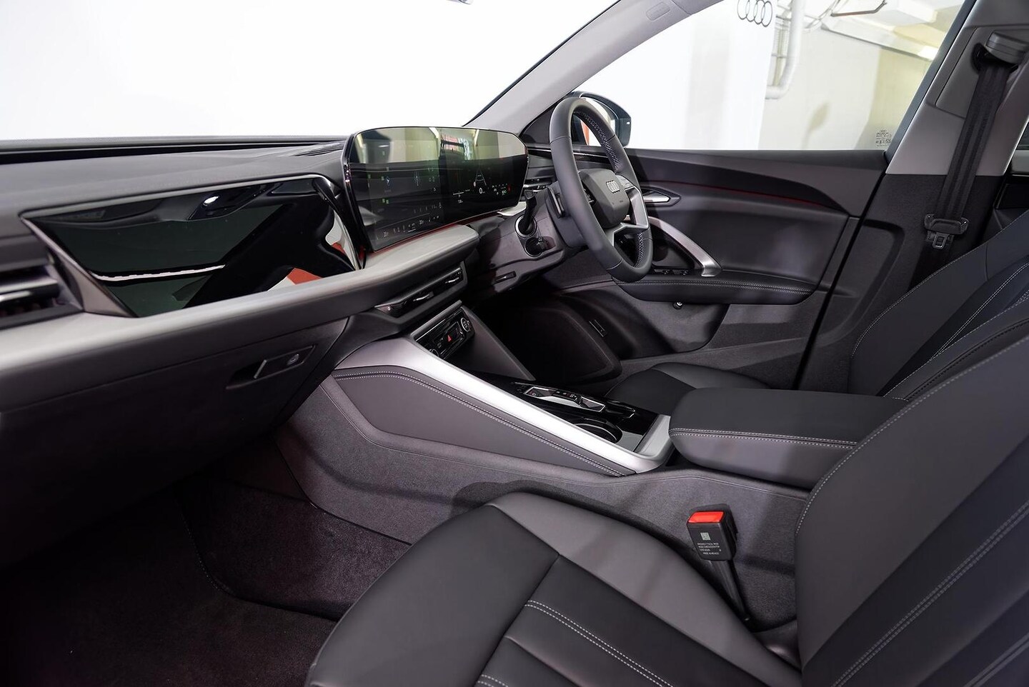 Image about Audi Q5 SUV TFSI 150 kW