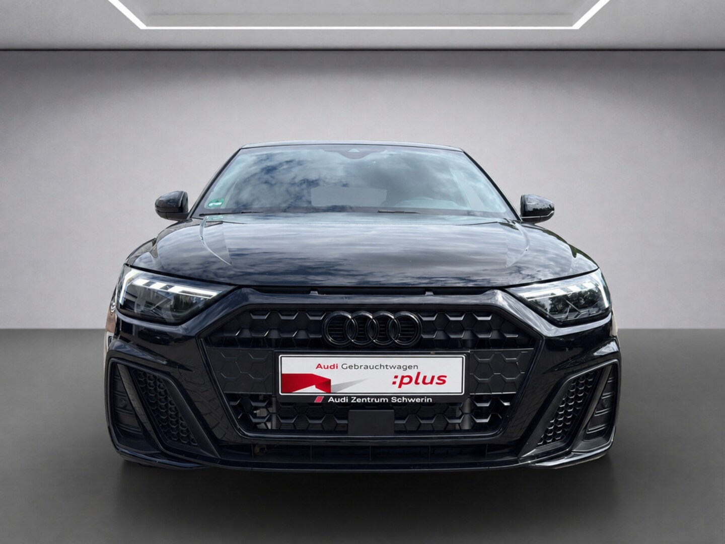 Bild über Audi A1 Sportback S line 35 TFSI S tronic - für weitere Informationen kontaktieren Sie den Audi Partner