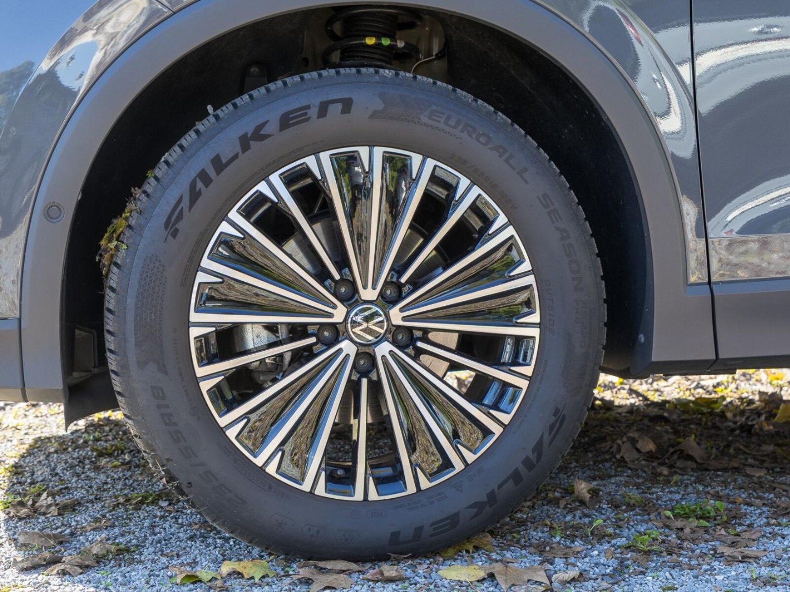 Volkswagen Tiguan – Bild 7
