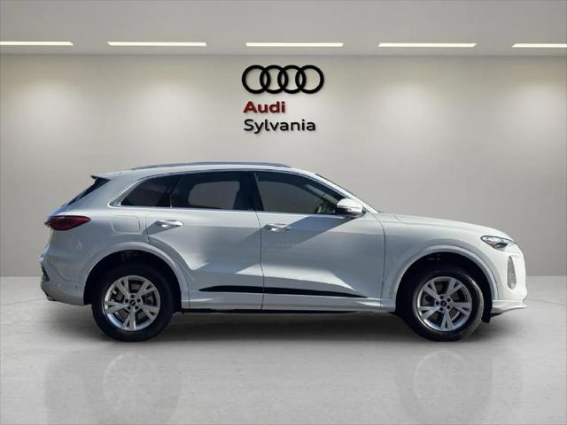 2025 Audi Q5 Premium - Photo 7