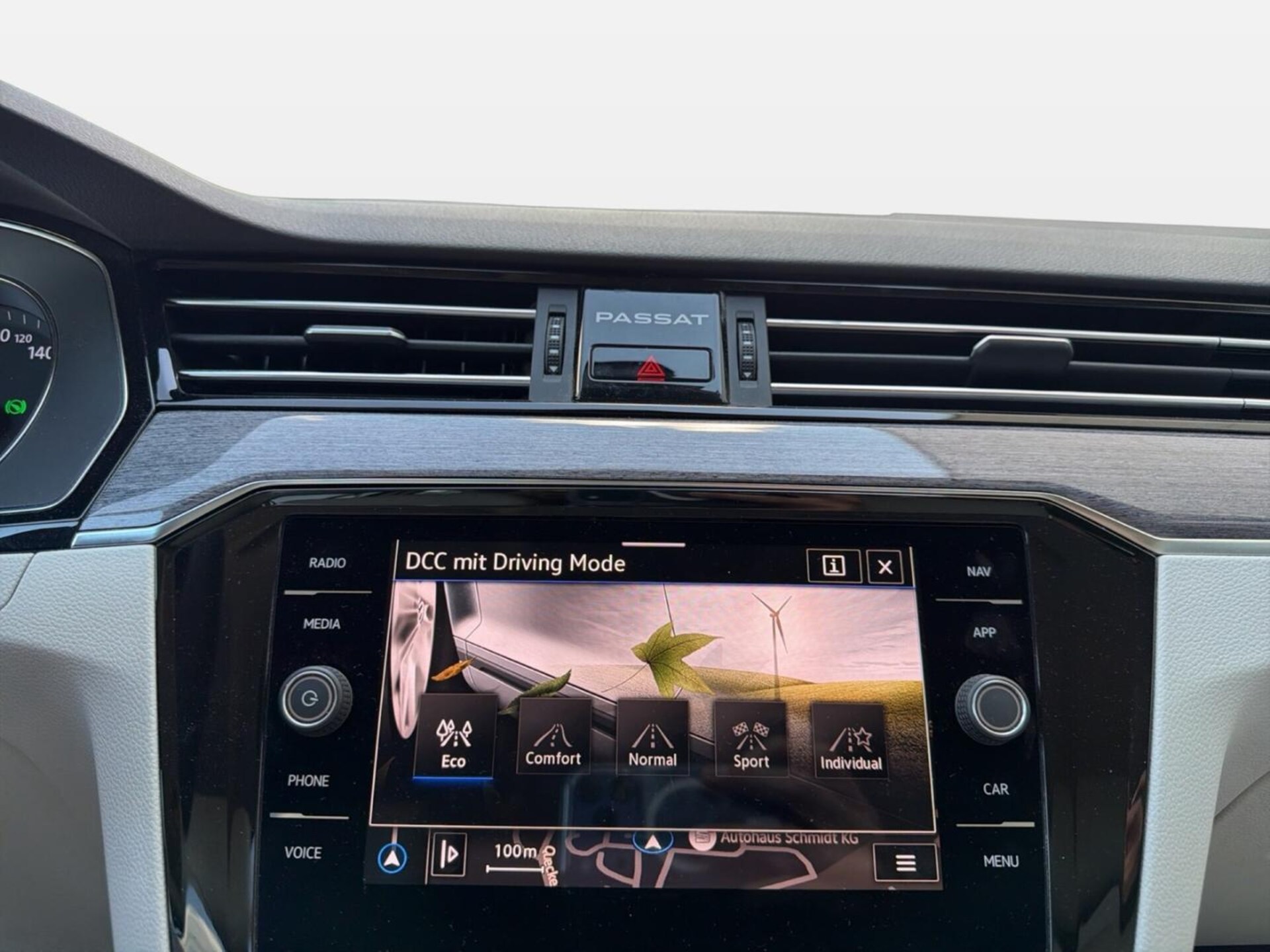 Volkswagen Passat Variant Elegance