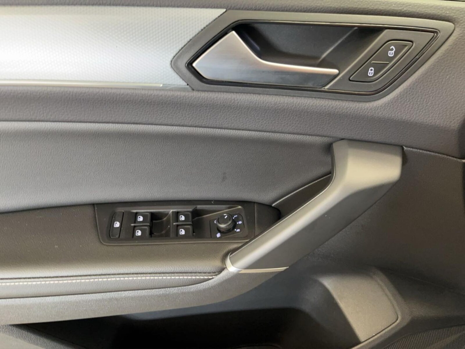 Volkswagen Touran – Bild 13