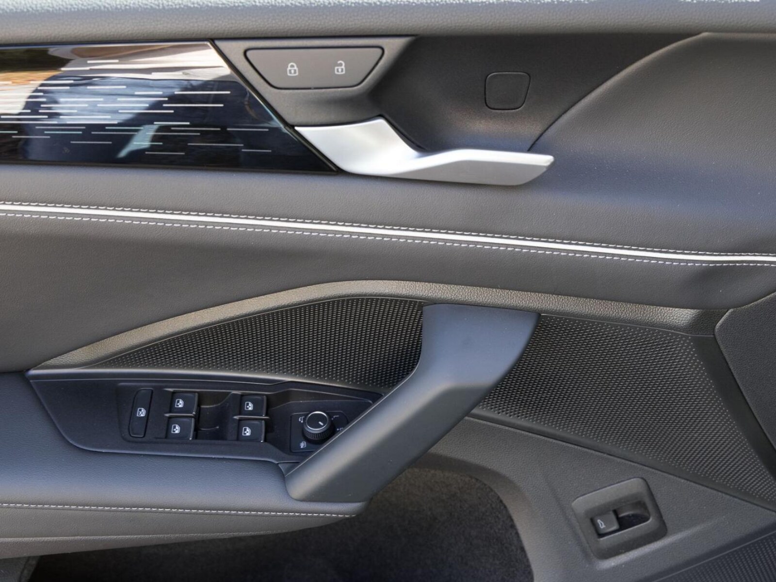 Volkswagen Tiguan – Bild 10