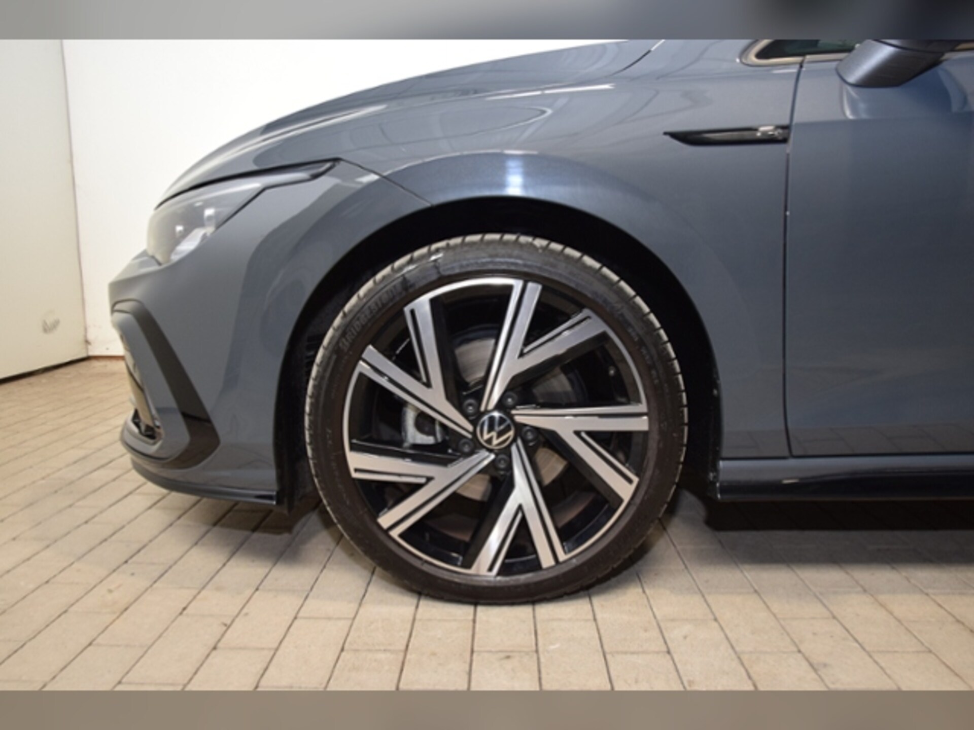 Volkswagen Golf Variant R-Line