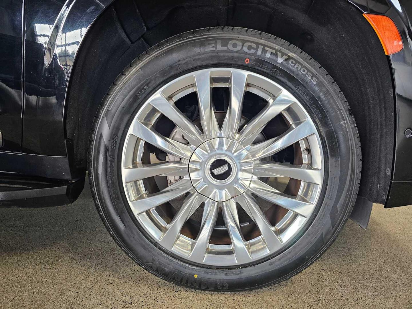 2023 Cadillac Escalade Premium Luxury - Photo 9