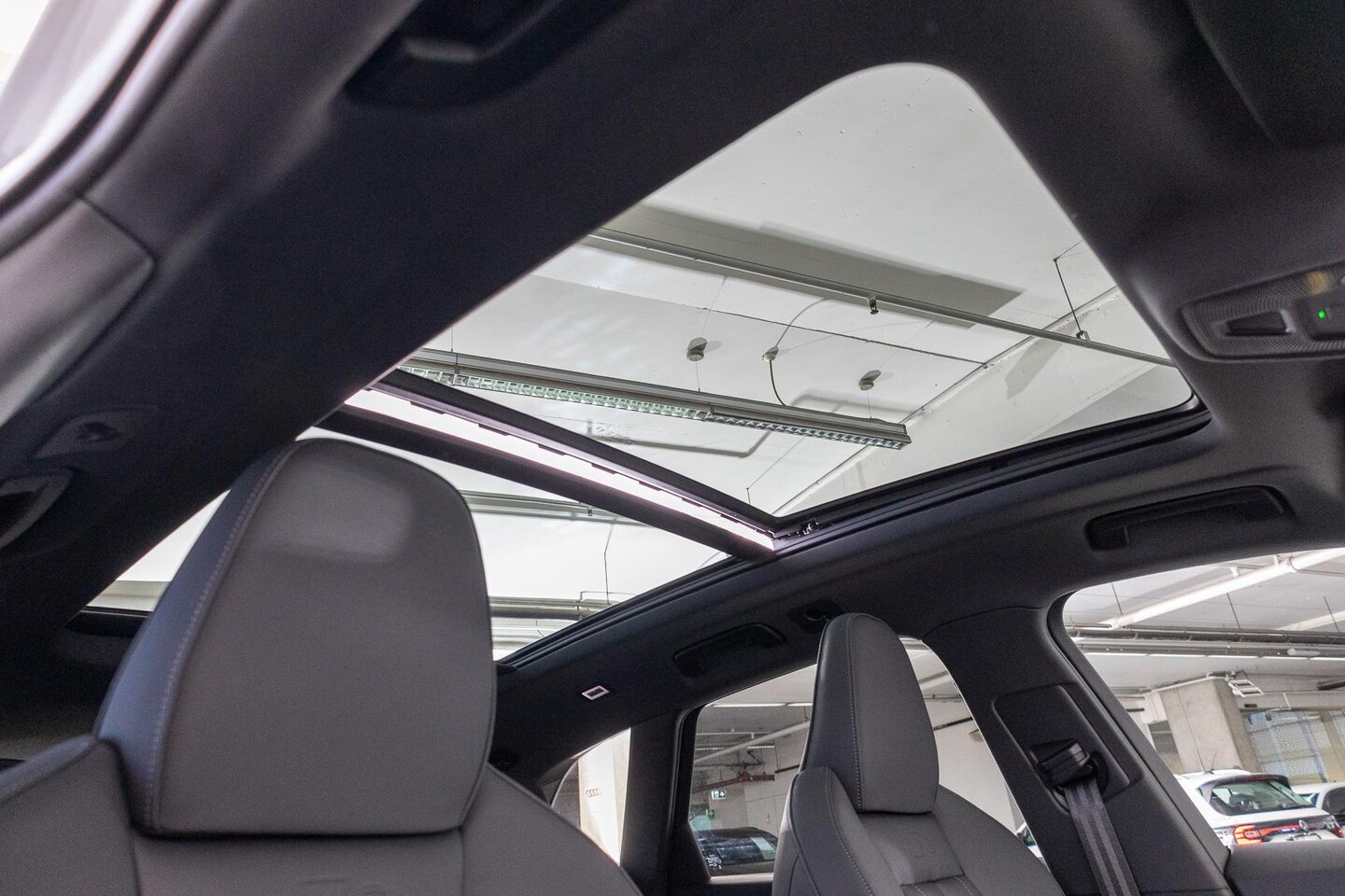 Image about Audi Q5 SUV TDI quattro 150 kW sport