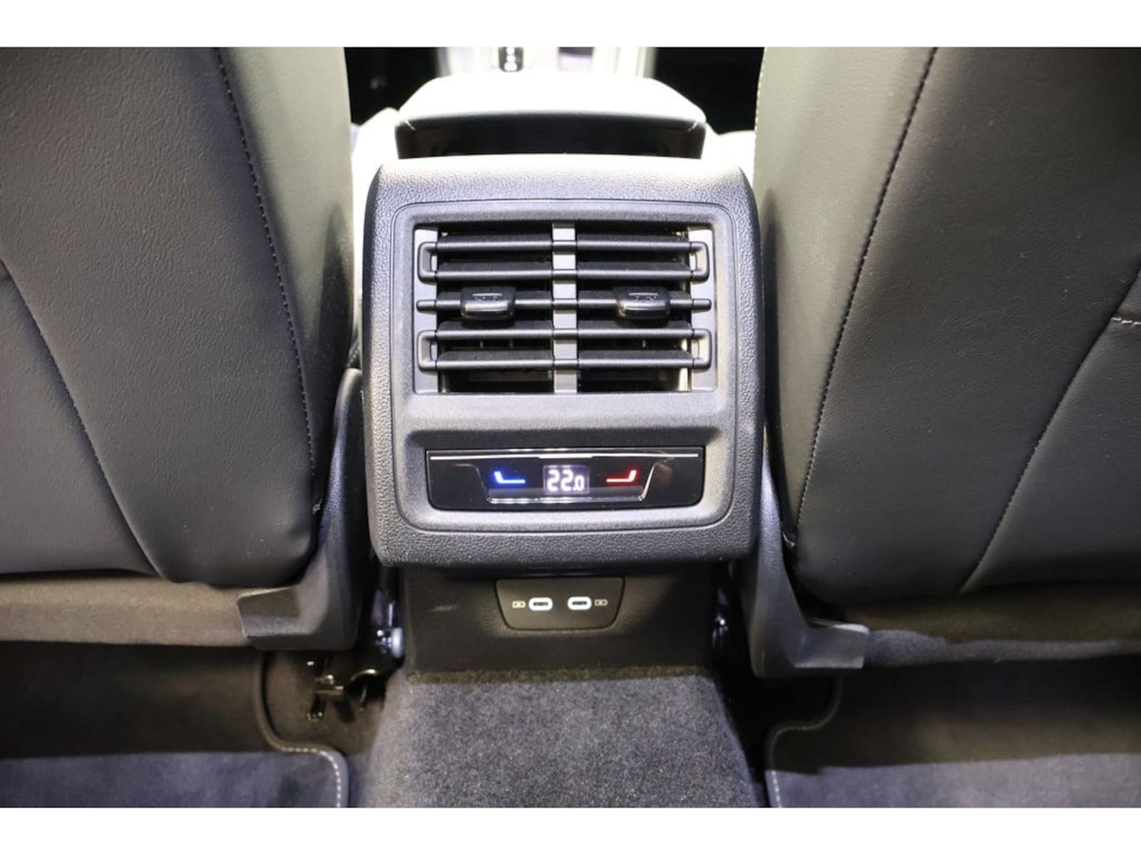 Volkswagen Golf Variant – Bild 14
