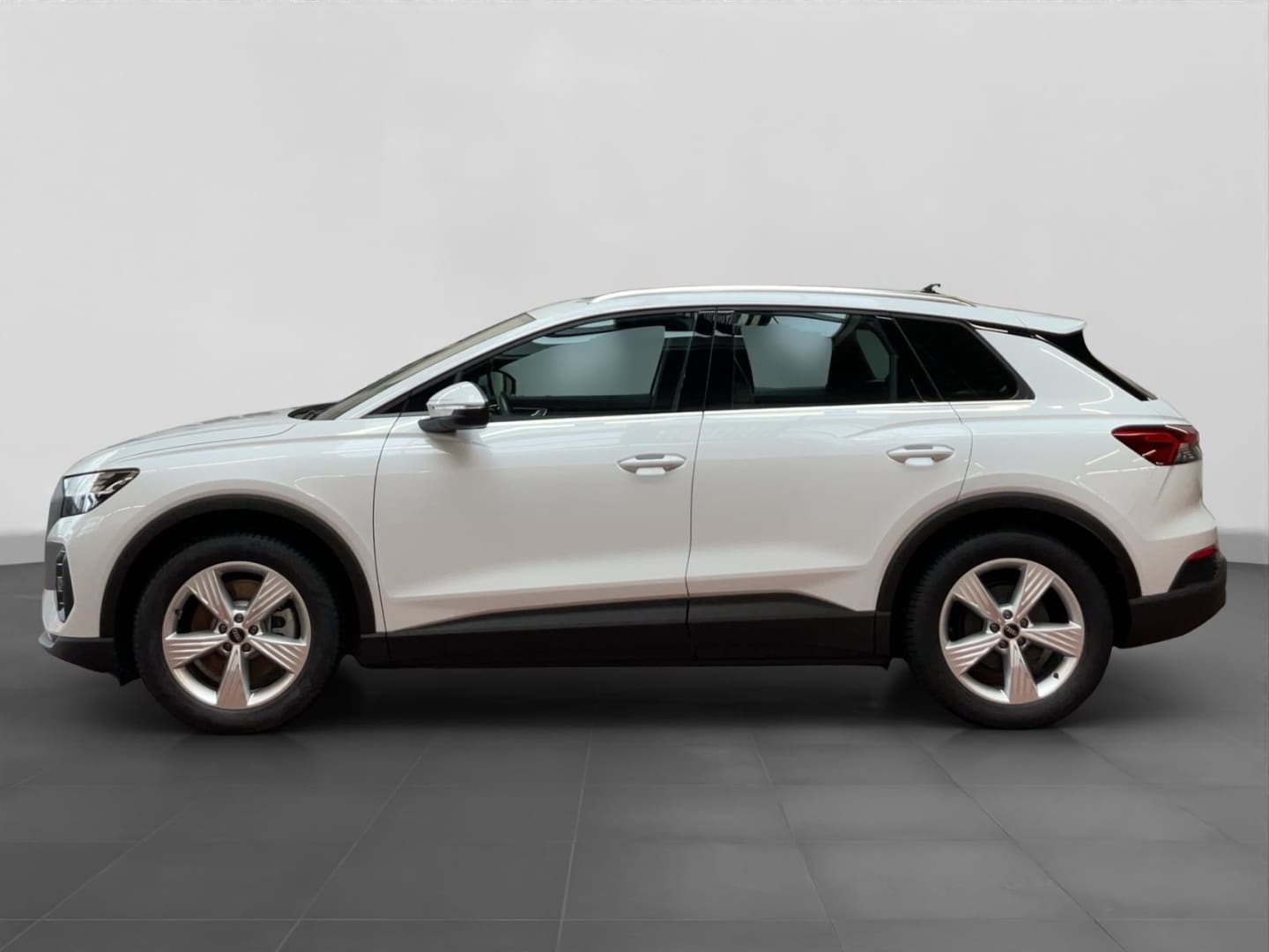 Bild über Audi Q4 e-tron 45 e-tron quattro - für weitere Informationen kontaktieren Sie den Audi Partner