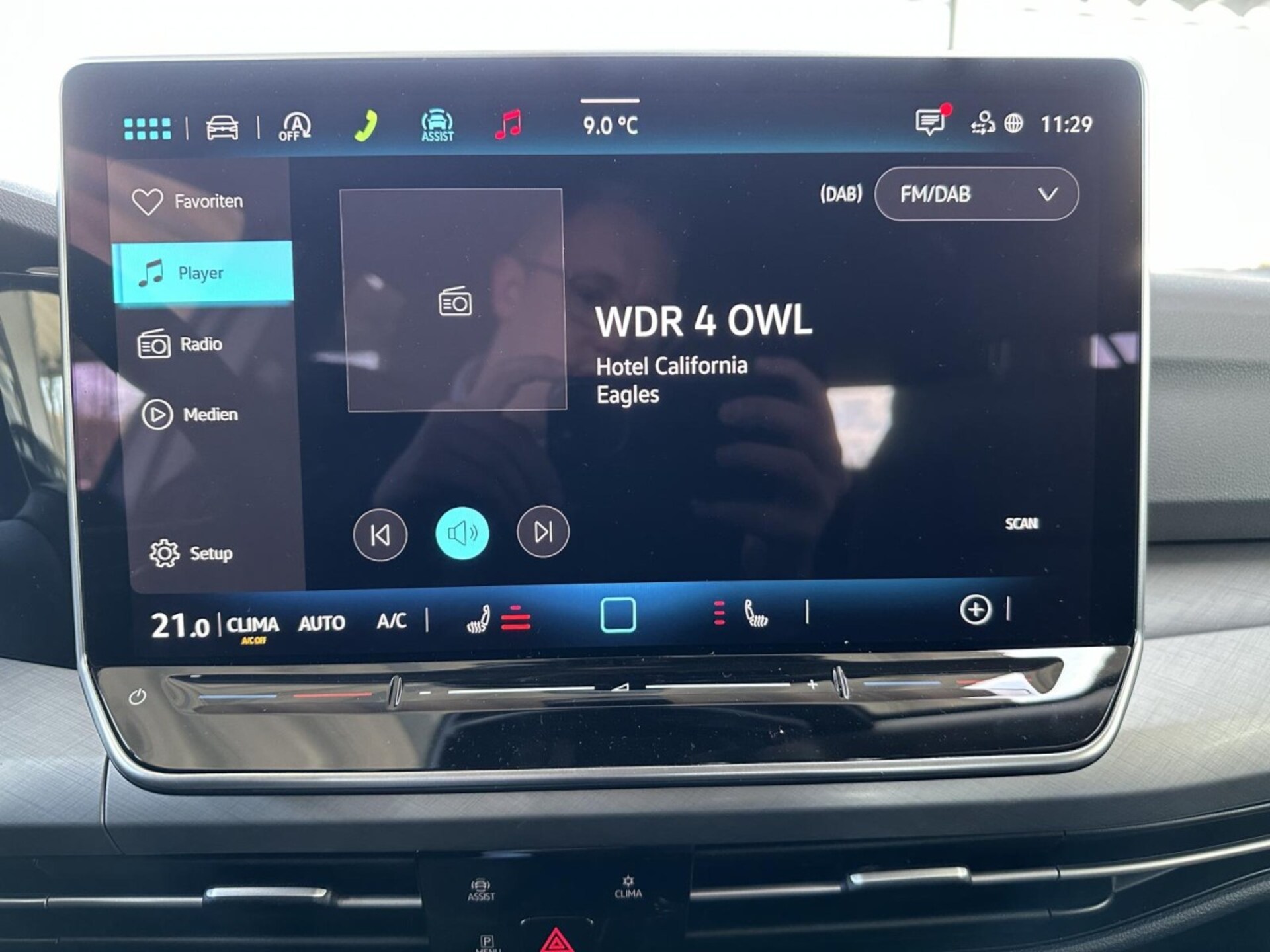Volkswagen Golf Life