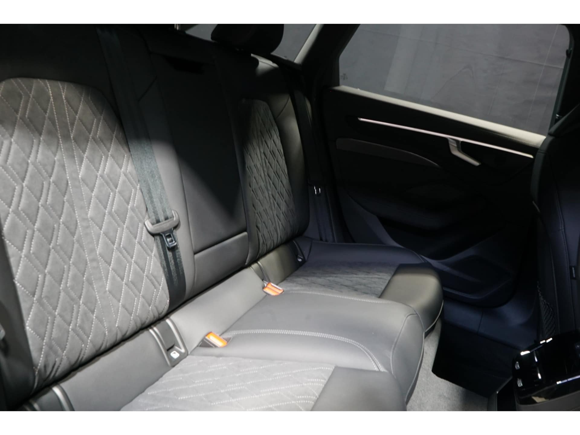 Audi A6 Avant edition one