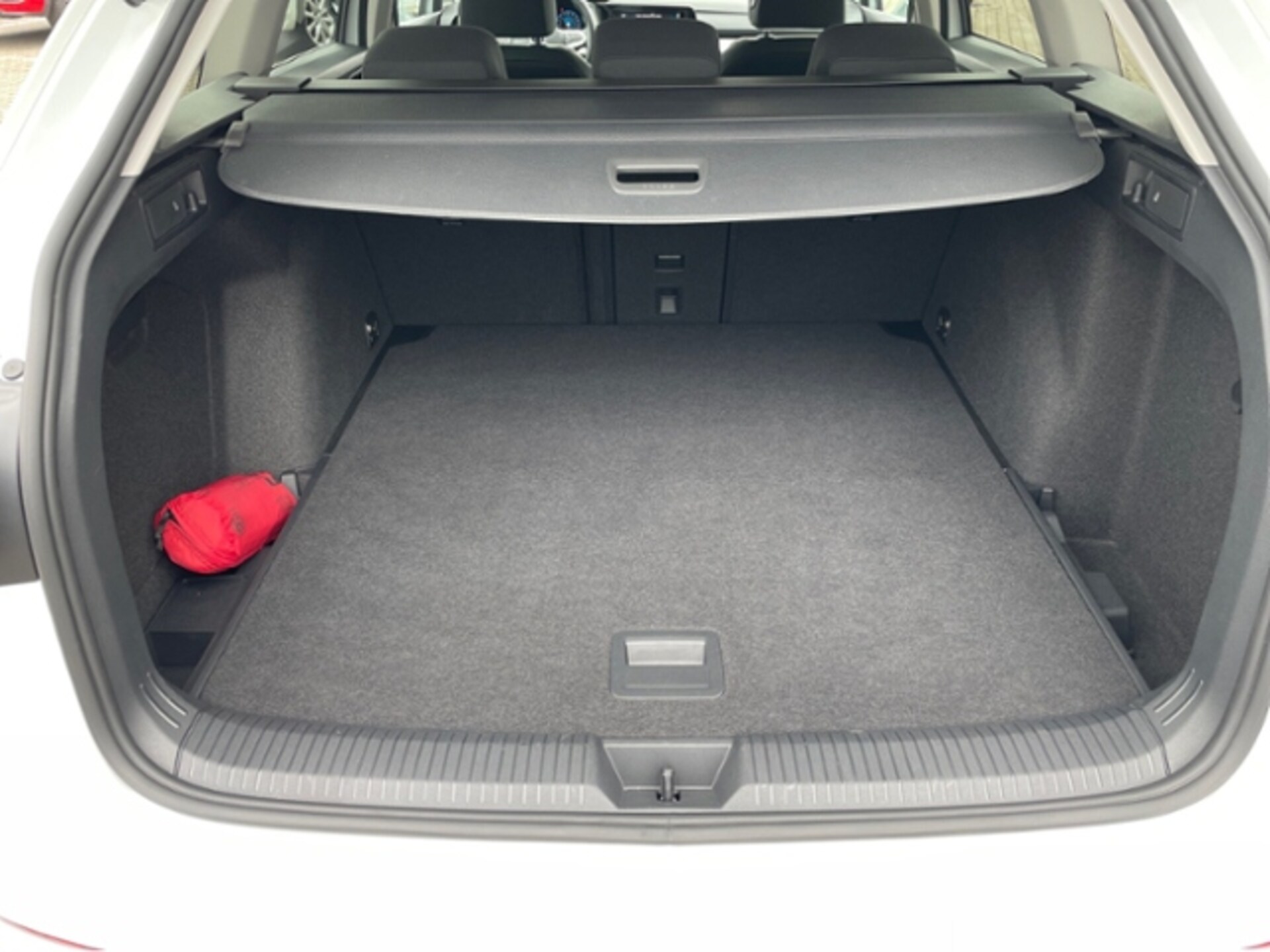 Volkswagen Golf Variant Life
