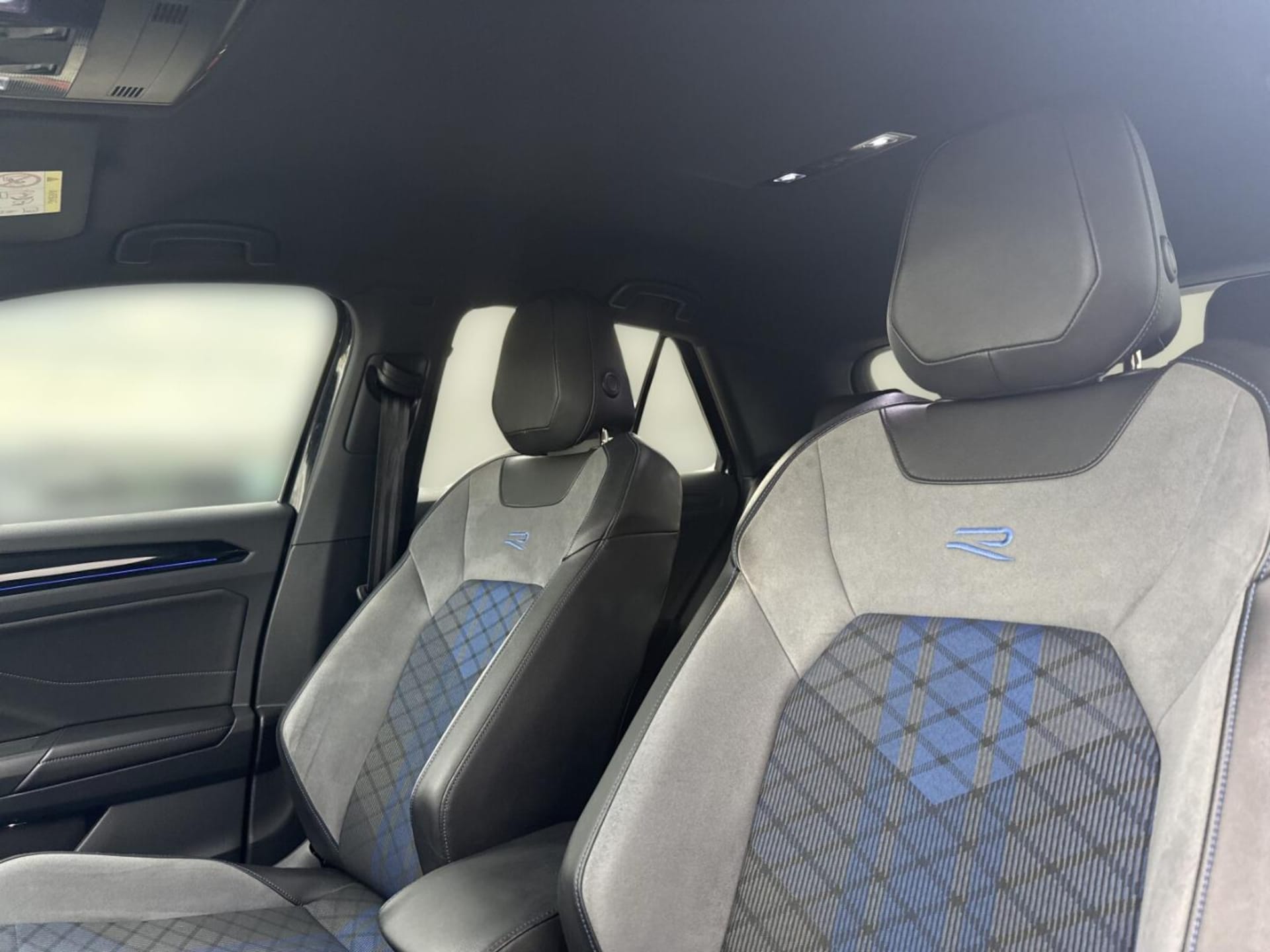Volkswagen T-Roc R