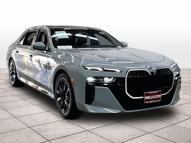 2025 BMW