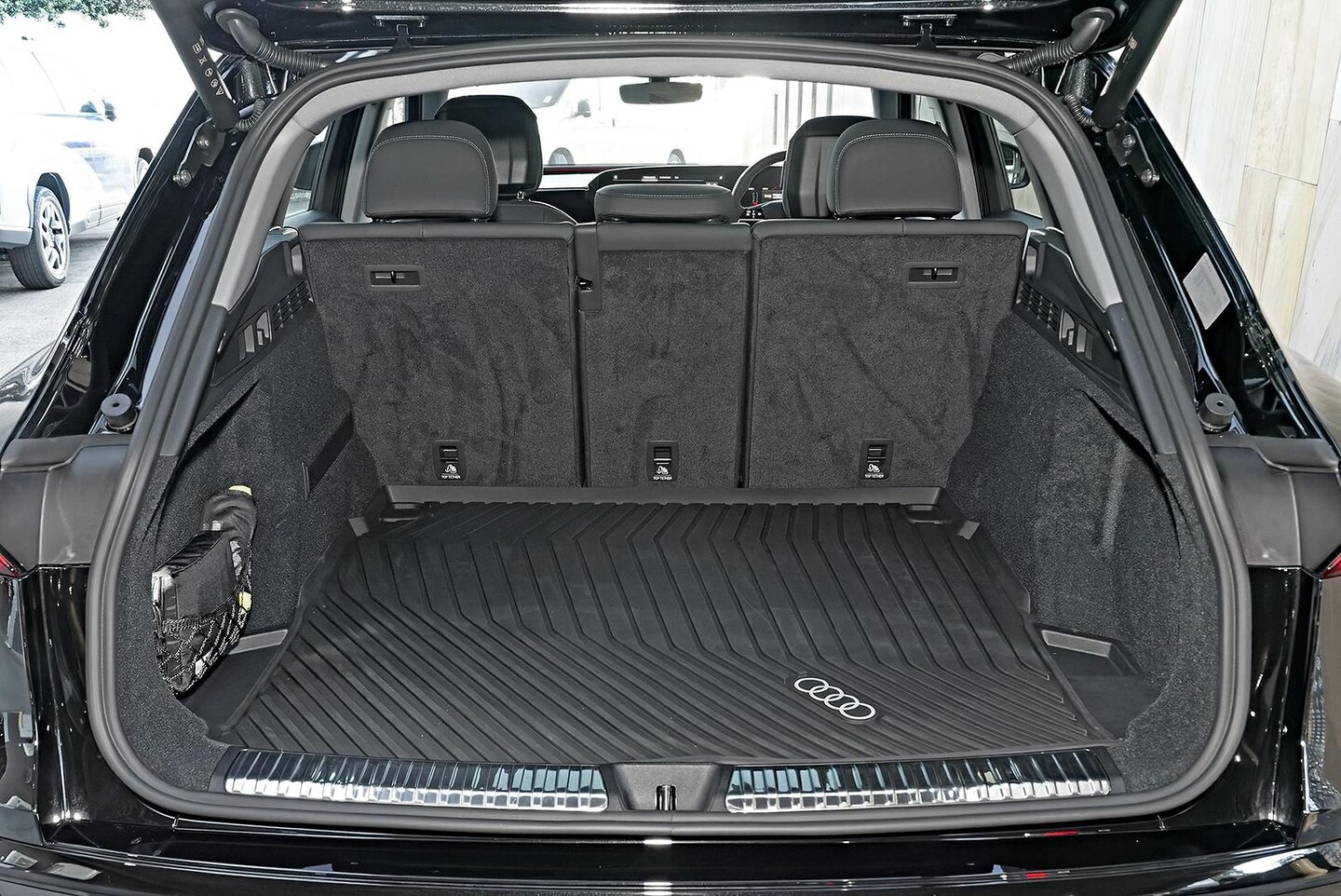 Image about Audi Q5 SUV TFSI 150 kW