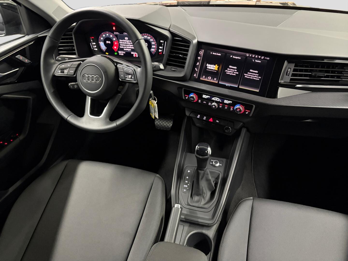 Bild über Audi A1 Sportback advanced 30 TFSI S tronic - für weitere Informationen kontaktieren Sie den Audi Partner