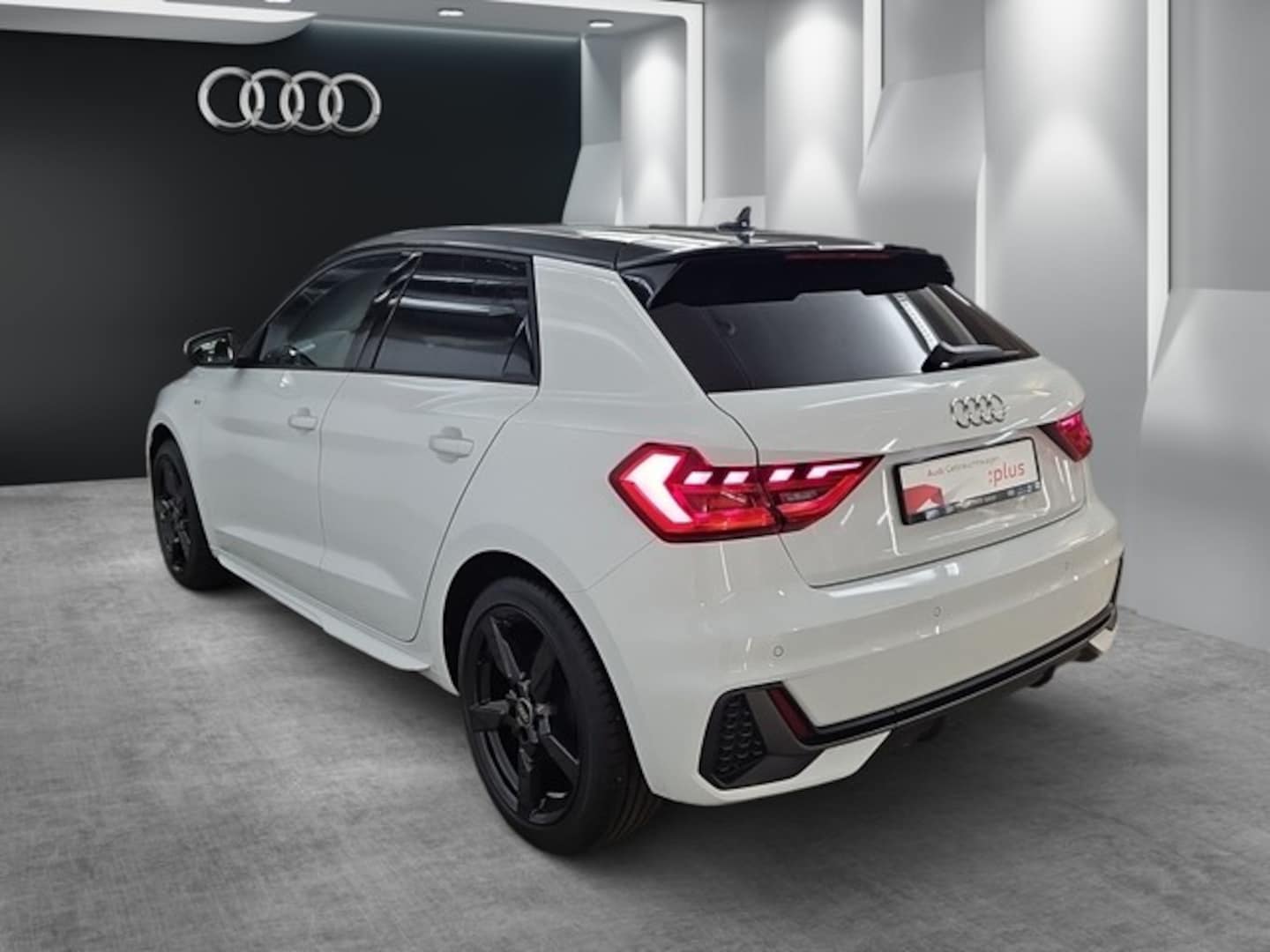 Bild über Audi A1 Sportback S line 25 TFSI S tronic - für weitere Informationen kontaktieren Sie den Audi Partner