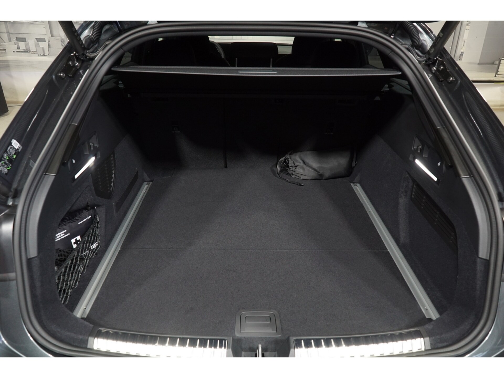 Audi A6 Avant edition one