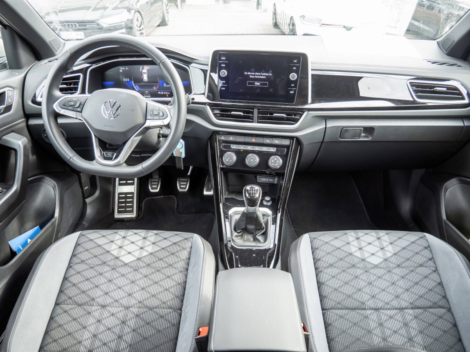 Volkswagen T-Roc – Bild 9