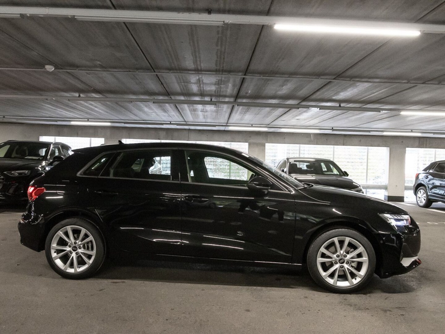 Bild über Audi A3 Sportback TFSI 110 kW S tronic - für weitere Informationen kontaktieren Sie den Audi Partner