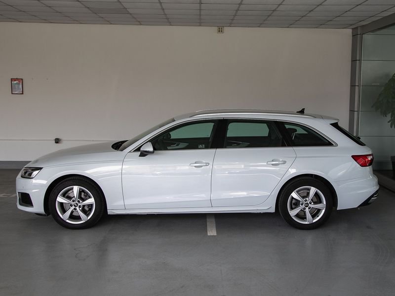 Image about Audi A4 Avant Business Advanced 30 TDI 100 kW (136 PS) S tronic