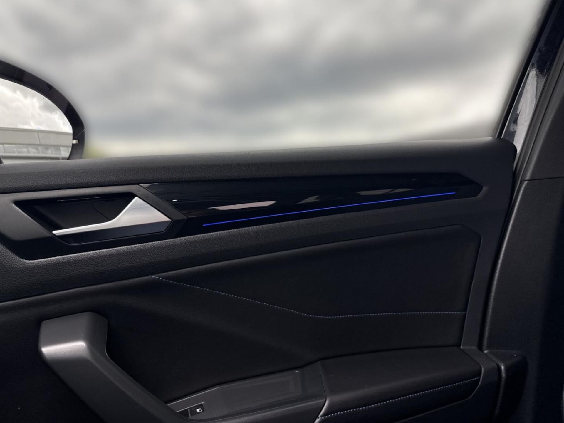 Volkswagen T-Roc R