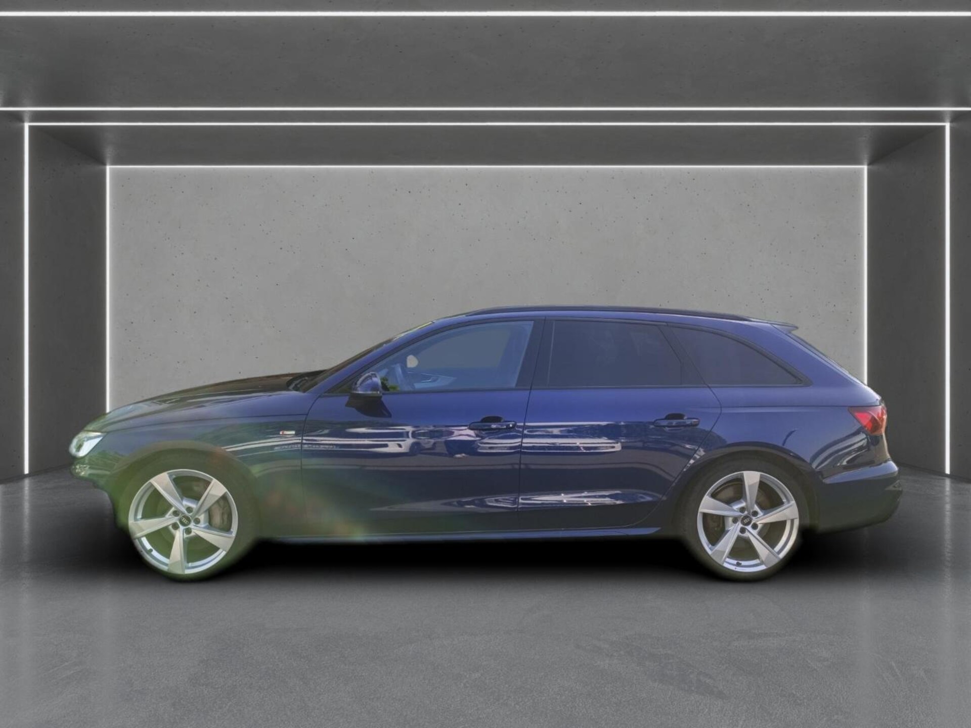 Audi A4 Avant S line