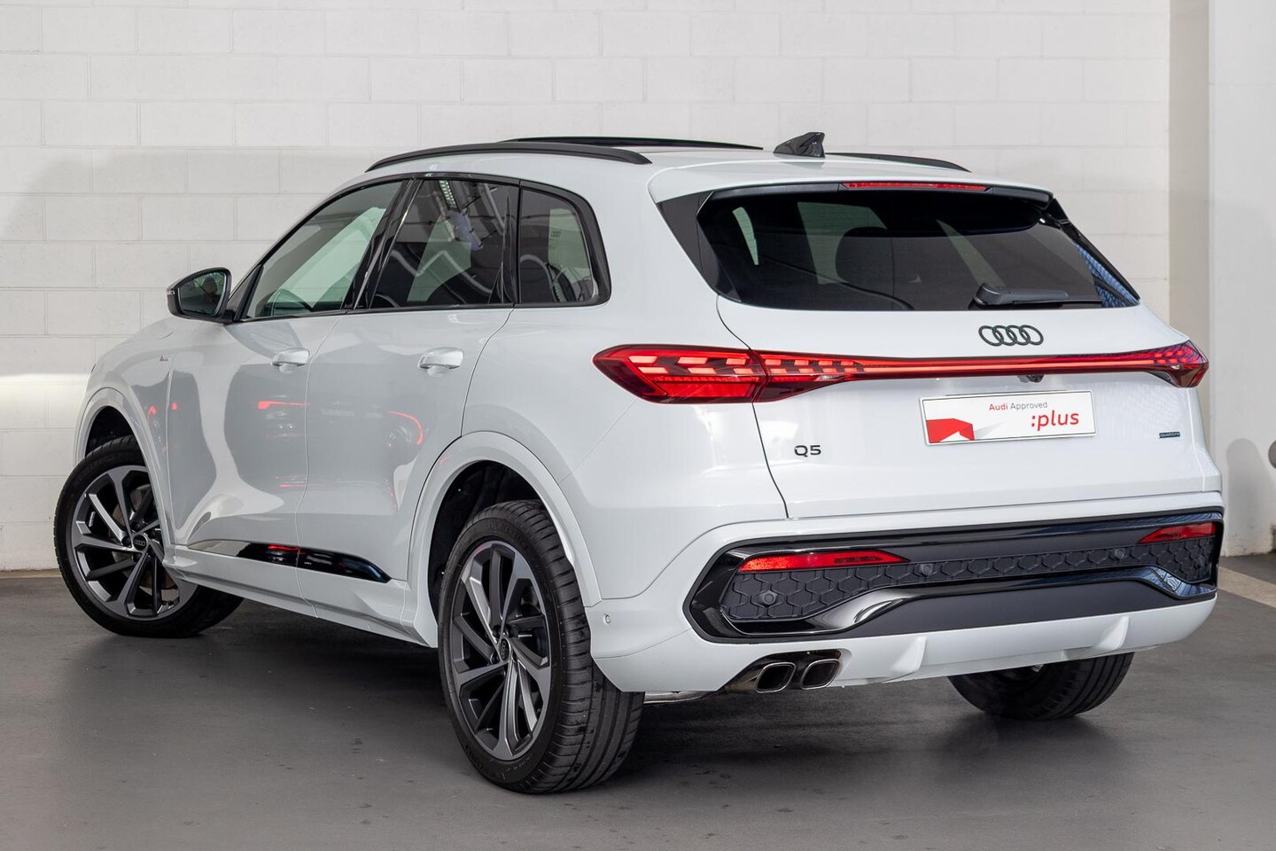 Image about Audi Q5 SUV TDI quattro 150 kW sport