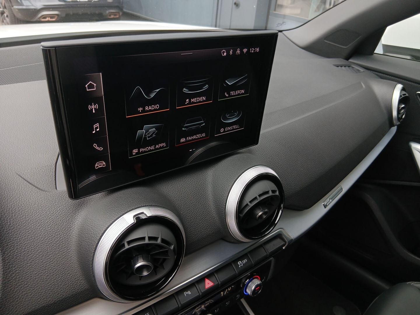 Bild über Audi Q2 advanced 35 TDI S tronic - für weitere Informationen kontaktieren Sie den Audi Partner