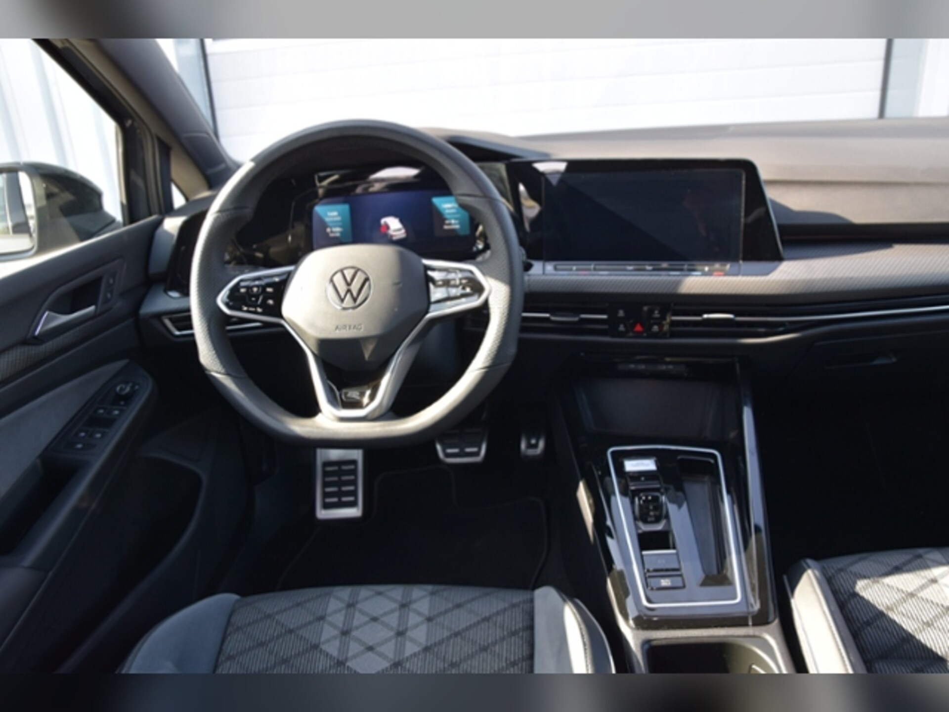 Volkswagen Golf Variant R-Line