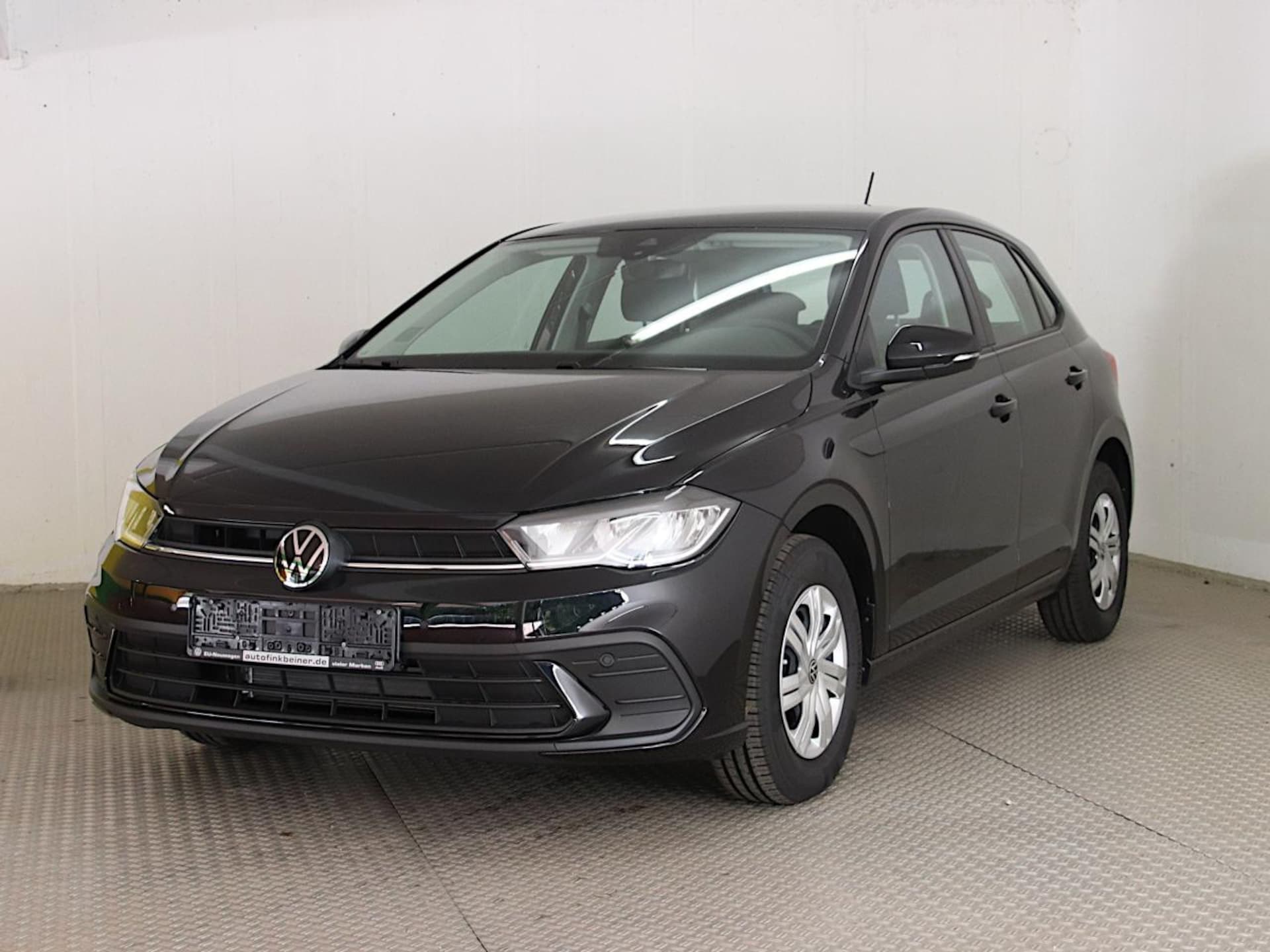 Volkswagen Polo Basis-Modell