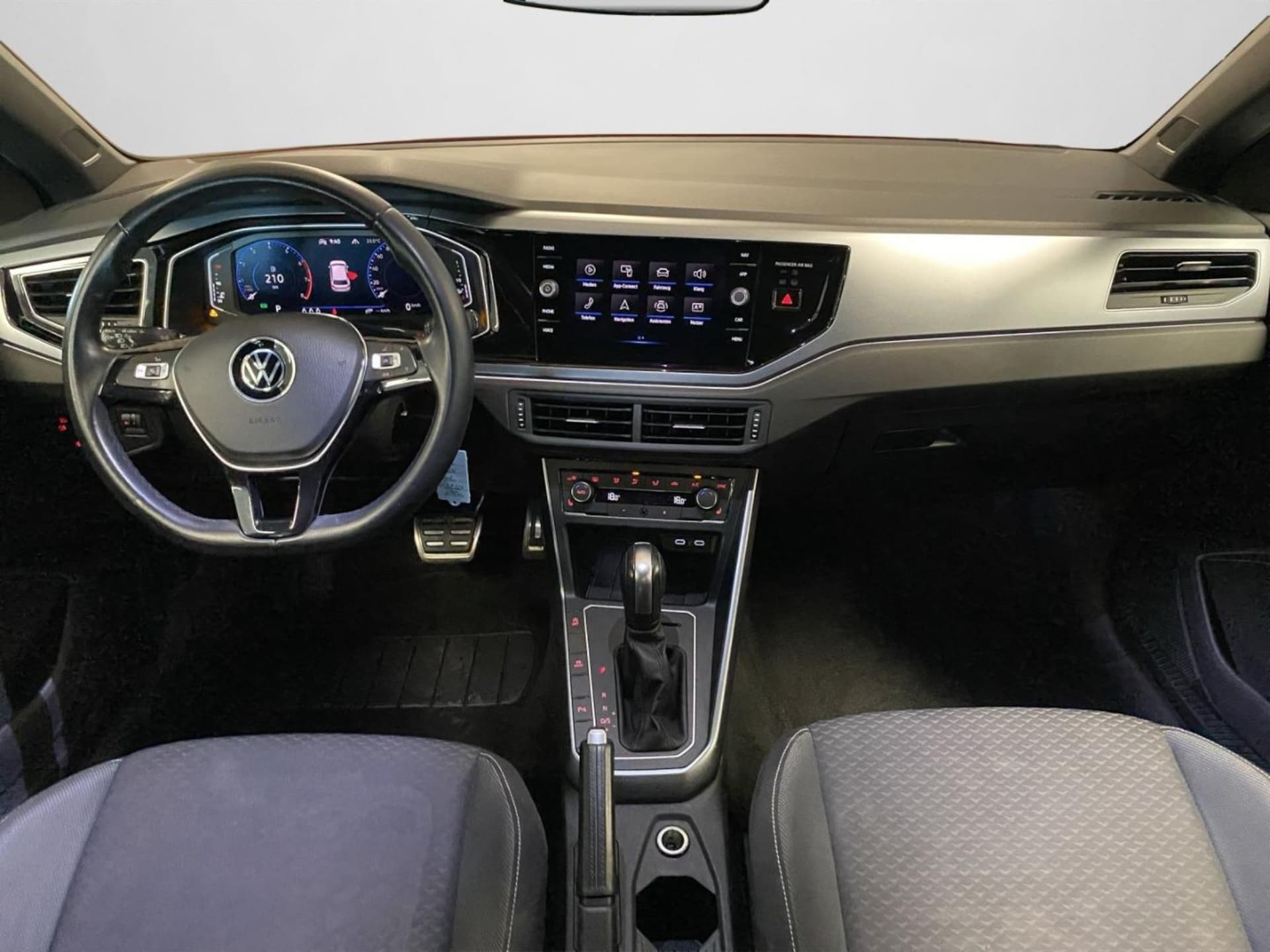 Volkswagen Polo Active