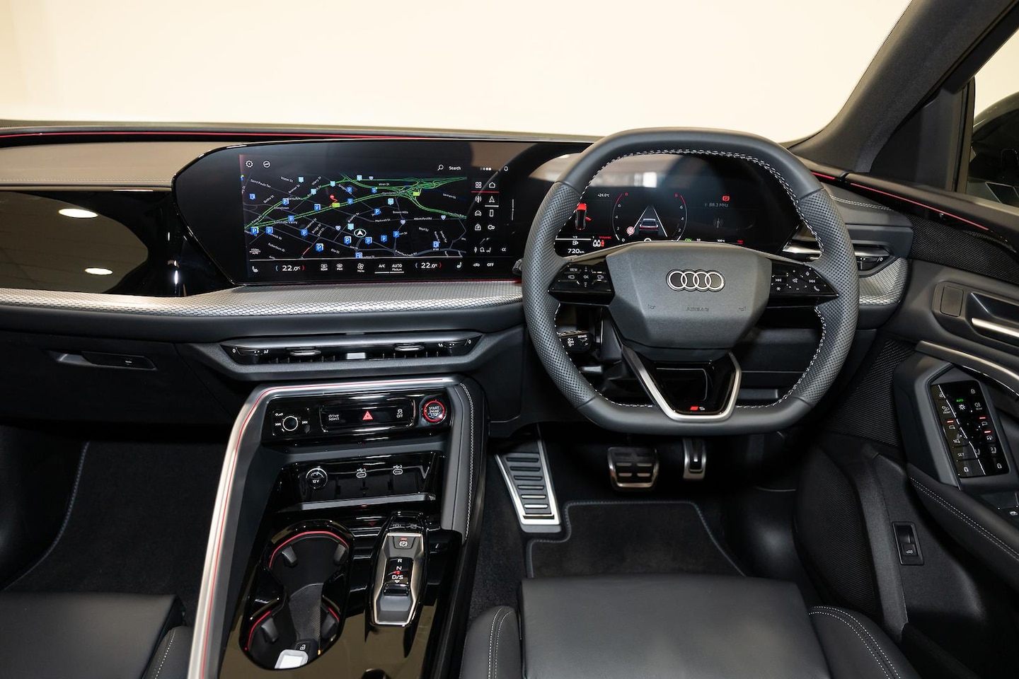 Image about Audi SQ5 SUV TFSI 270 kW edition one