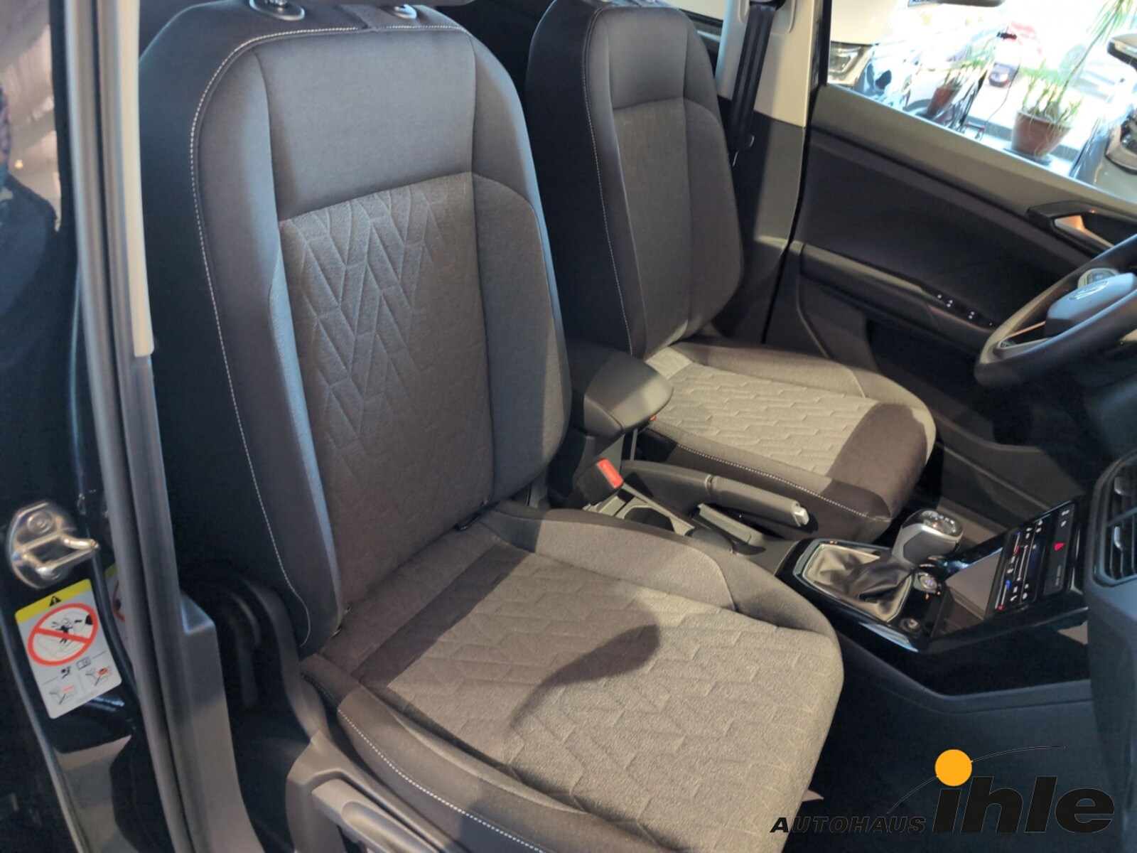 Volkswagen T-Cross – Bild 12