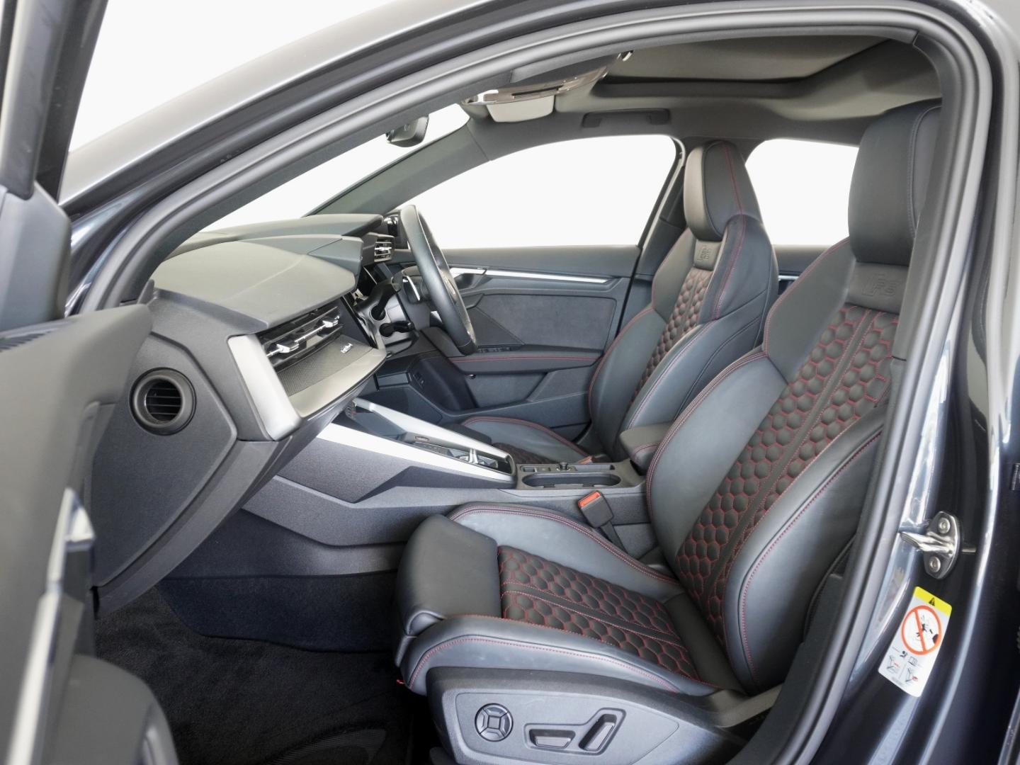 Image about Audi RS 3 Sedan RS 3 Saloon 294(400) kW(PS) S tronic