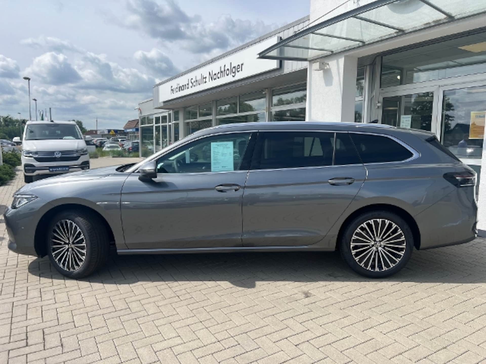 Volkswagen Passat Elegance