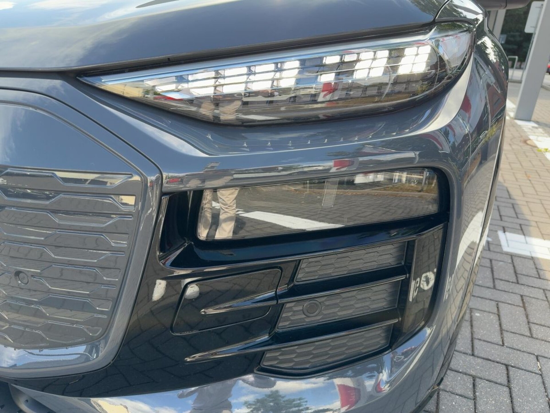 Audi Q6 SUV e-tron