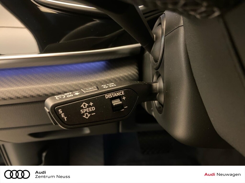 Image about Audi Q7 SUV TFSI e S line 55 TFSI e quattro tiptronic