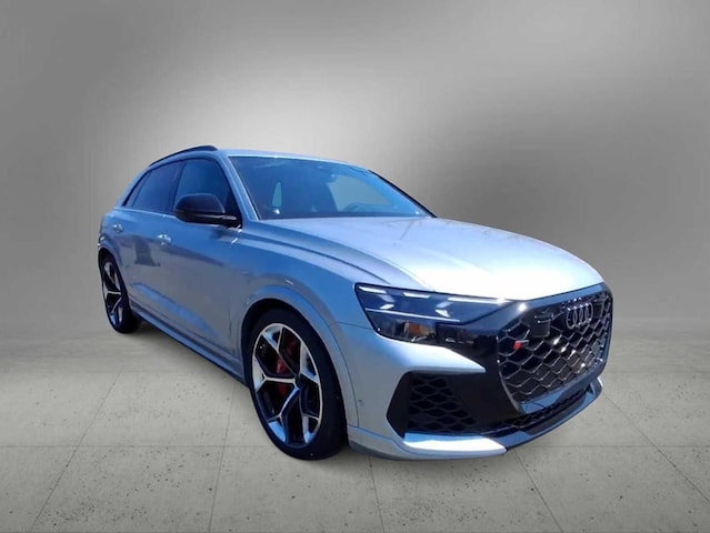 2026 Audi RS Q8 SUV performance