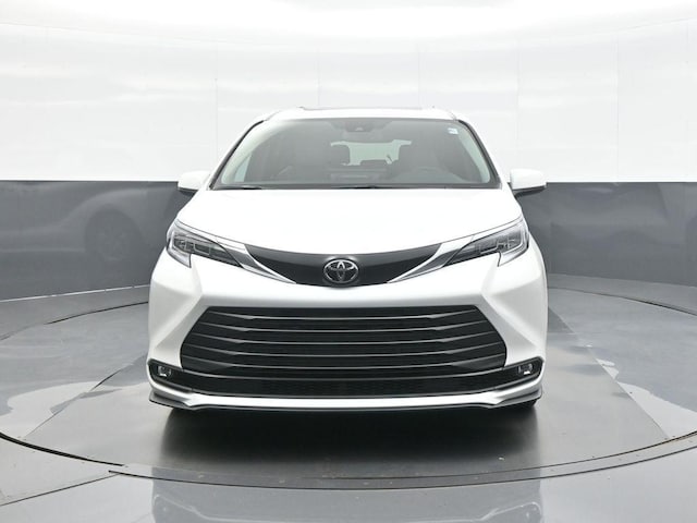 2026 Toyota Sienna