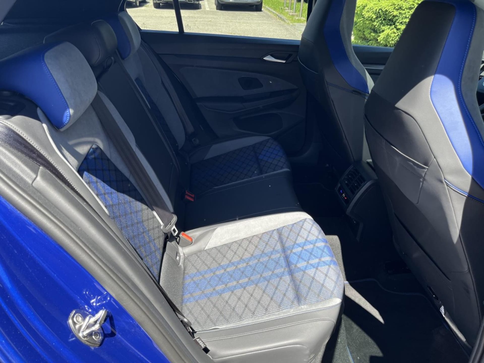 Volkswagen Golf R