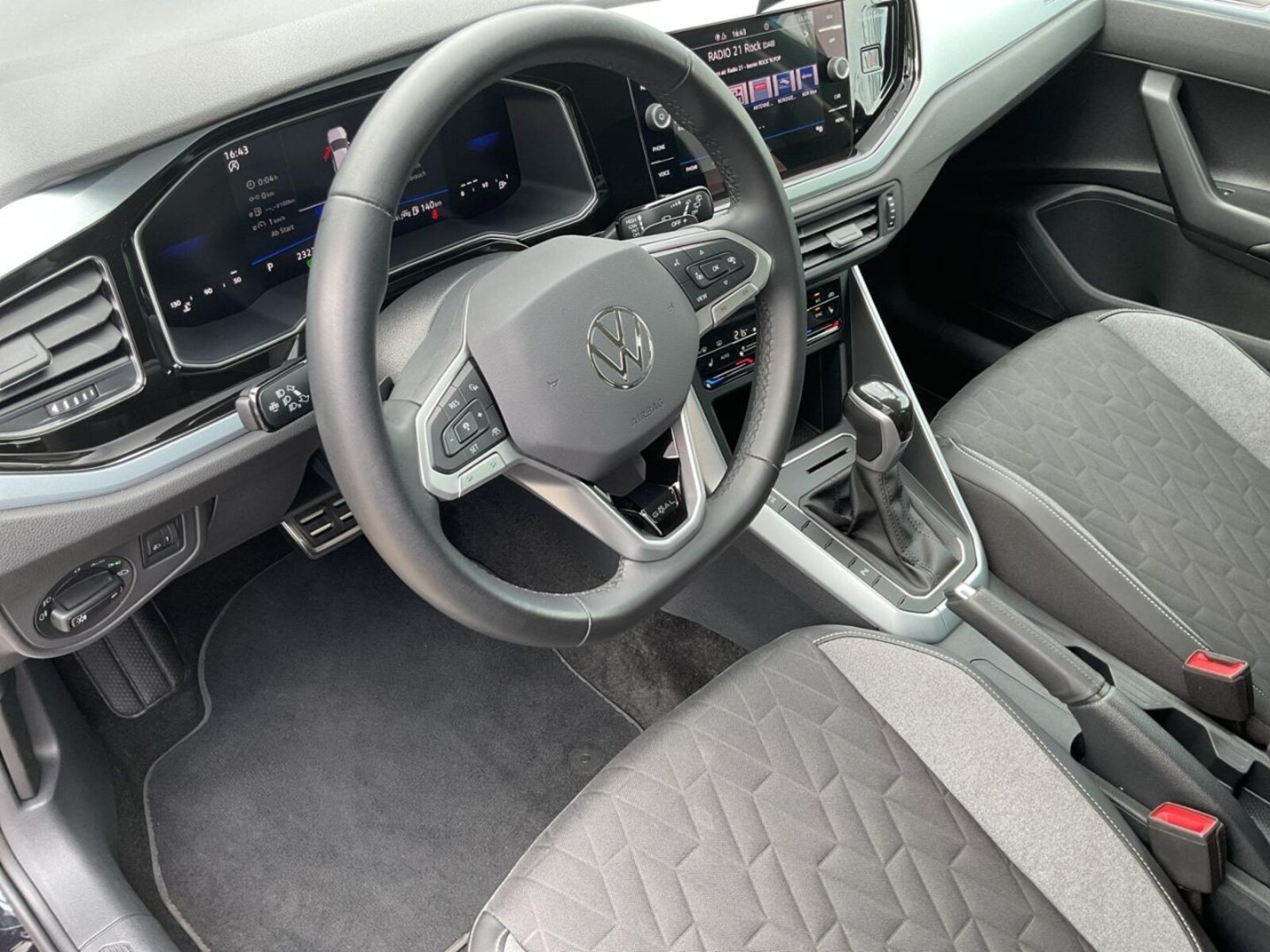 Volkswagen Polo – Bild 11