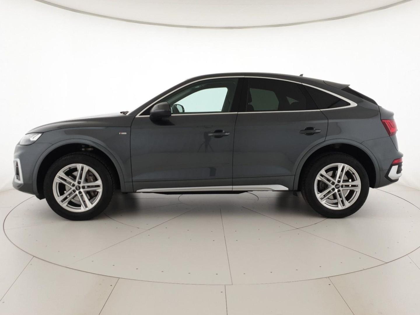 Image about Audi Q5 Sportback S line 40 TDI quattro 150 kW (204 PS) S tronic