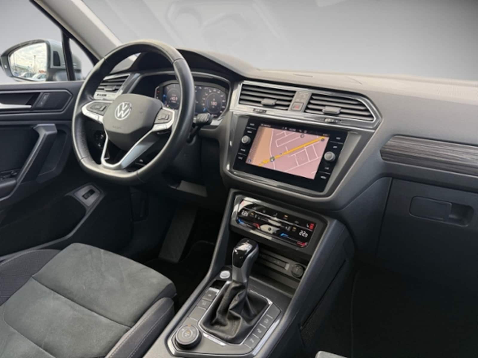 Volkswagen Tiguan Allspace – Bild 12