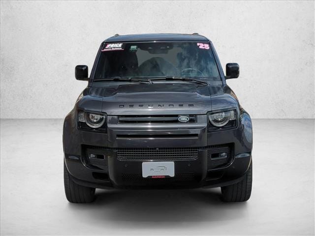 2025 Land Rover Defender