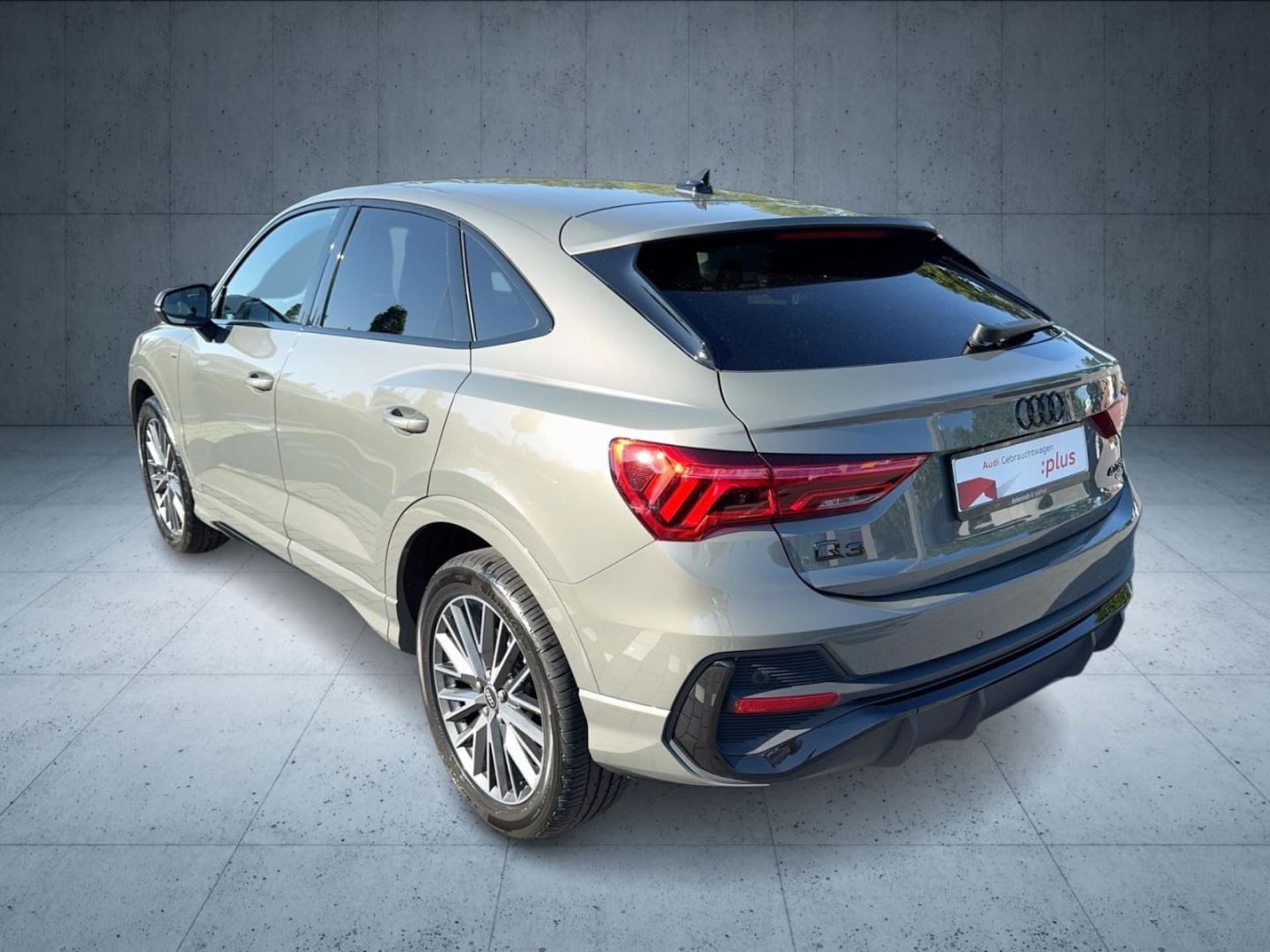 Audi Q3 Sportback S line